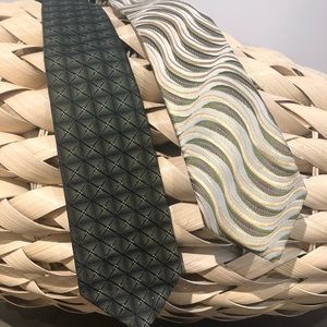 Set of 2 Ties